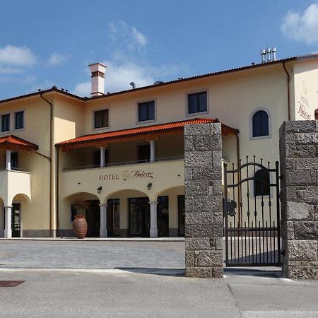 Bed And Breakfast Malovec Divača Екстериор снимка