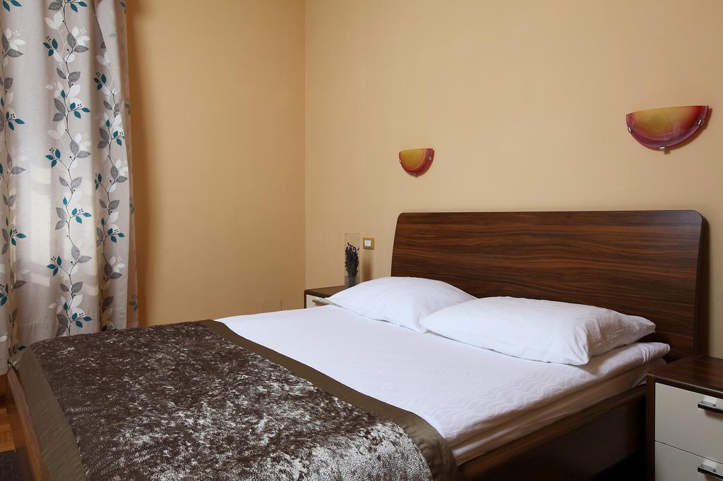 Bed And Breakfast Malovec Divača Екстериор снимка