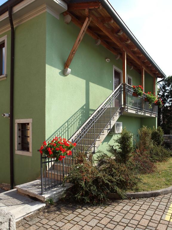 Bed And Breakfast Malovec Divača Екстериор снимка