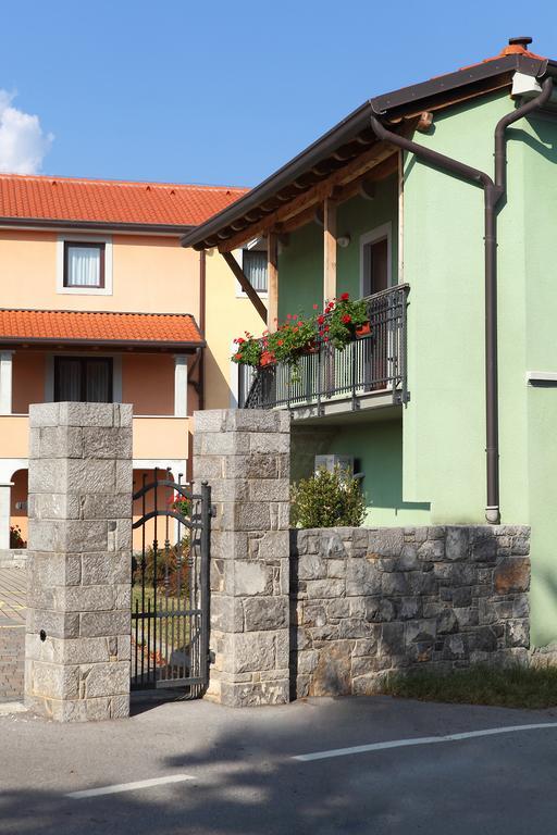 Bed And Breakfast Malovec Divača Екстериор снимка