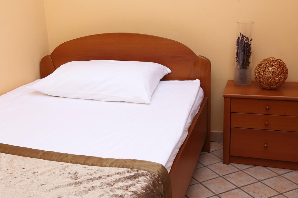 Bed And Breakfast Malovec Divača Екстериор снимка