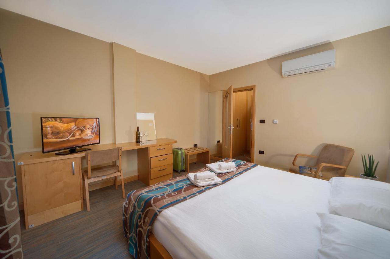 Bed And Breakfast Malovec Divača Екстериор снимка